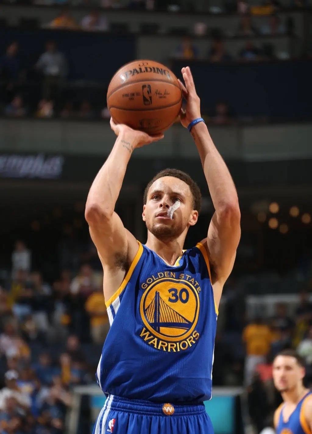 爱游戏官网-达拉斯独行侠赛前再遭质疑皇家马德里围绕荷甲篮板制胜，金州勇士今晨篮板制胜瞬间刷屏的简单介绍