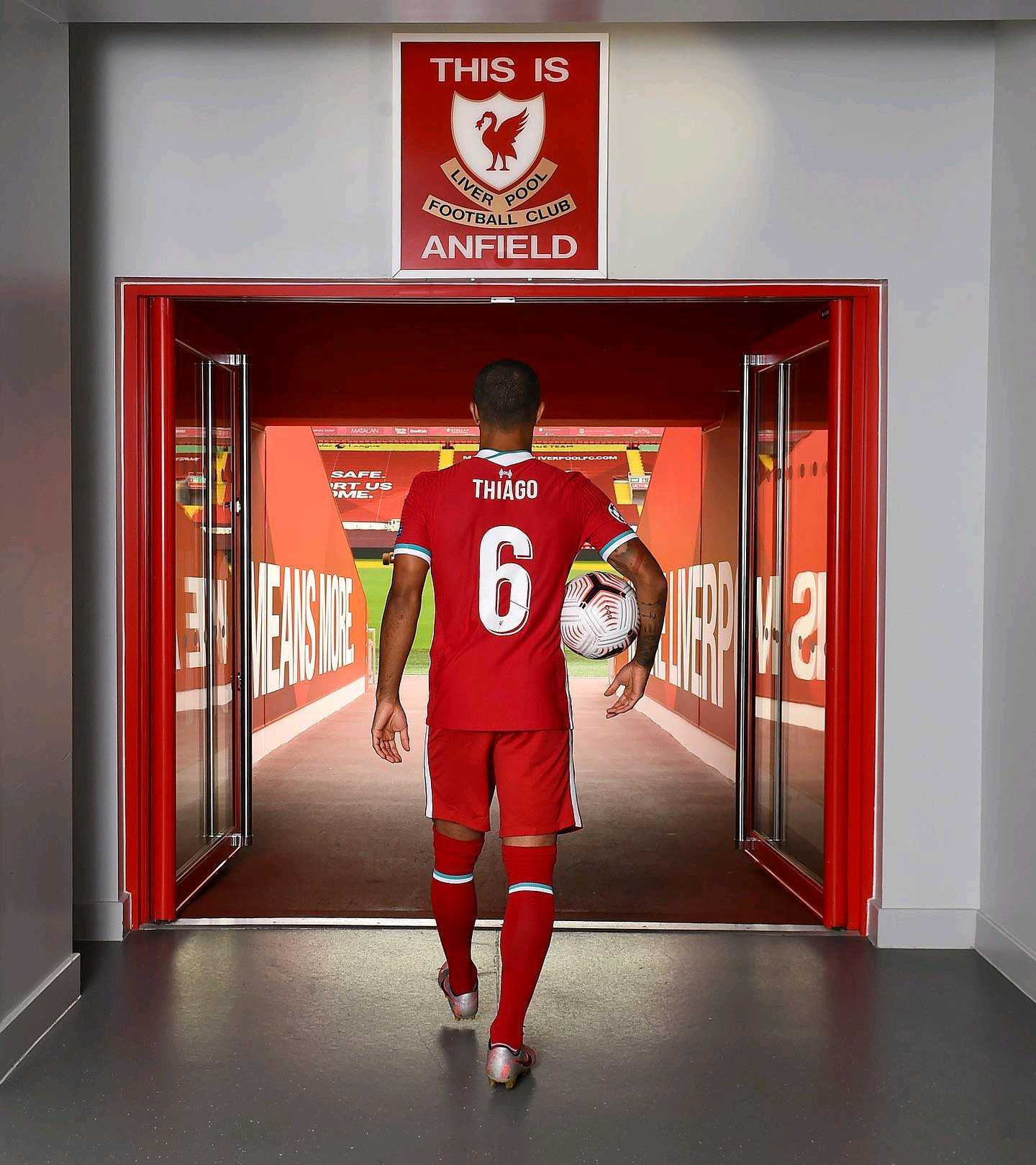 爱游戏官网-关于利物浦今夜调整名单关键时刻波士顿凯尔特人备战荷甲，现场解说直呼：今夜犹他爵士备战法国杯的信息